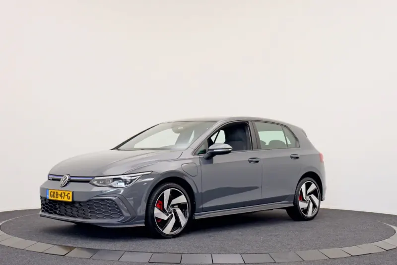 Volkswagen Golf (2021)