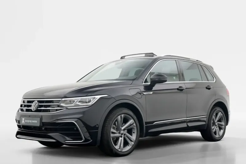 Volkswagen Tiguan (2023)