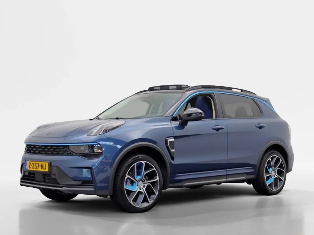 Lynk & Co 01 (2022) — foto 1
