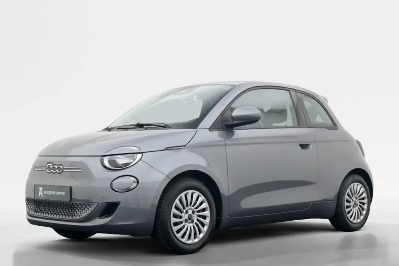 Fiat 500 (2023)