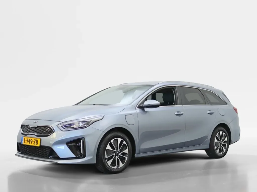 Kia Ceed (2021) — foto 1
