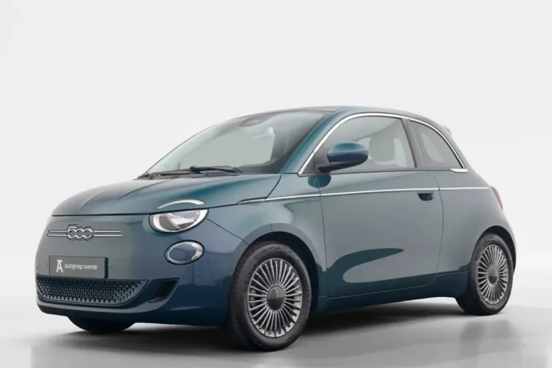 Fiat 500 (2023)