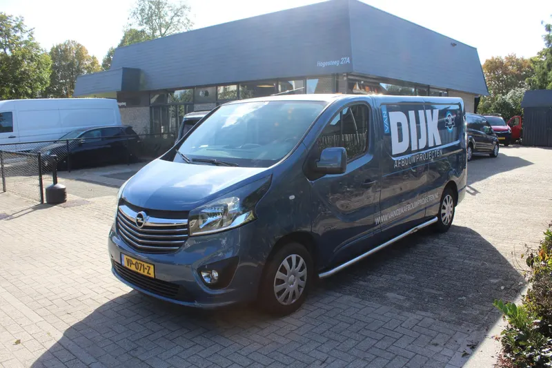Opel Vivaro (2015)