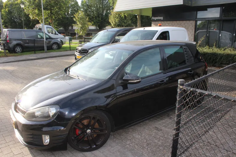 Volkswagen Golf (2010)