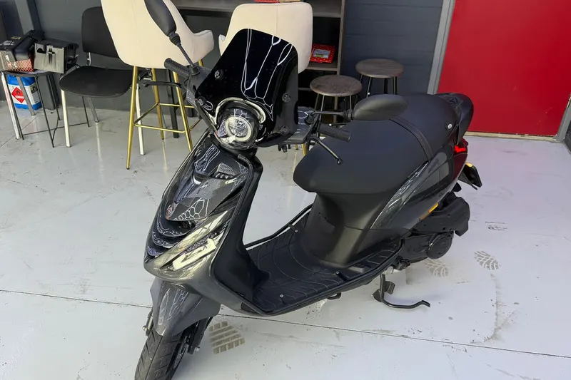 Piaggio Zip (2023)