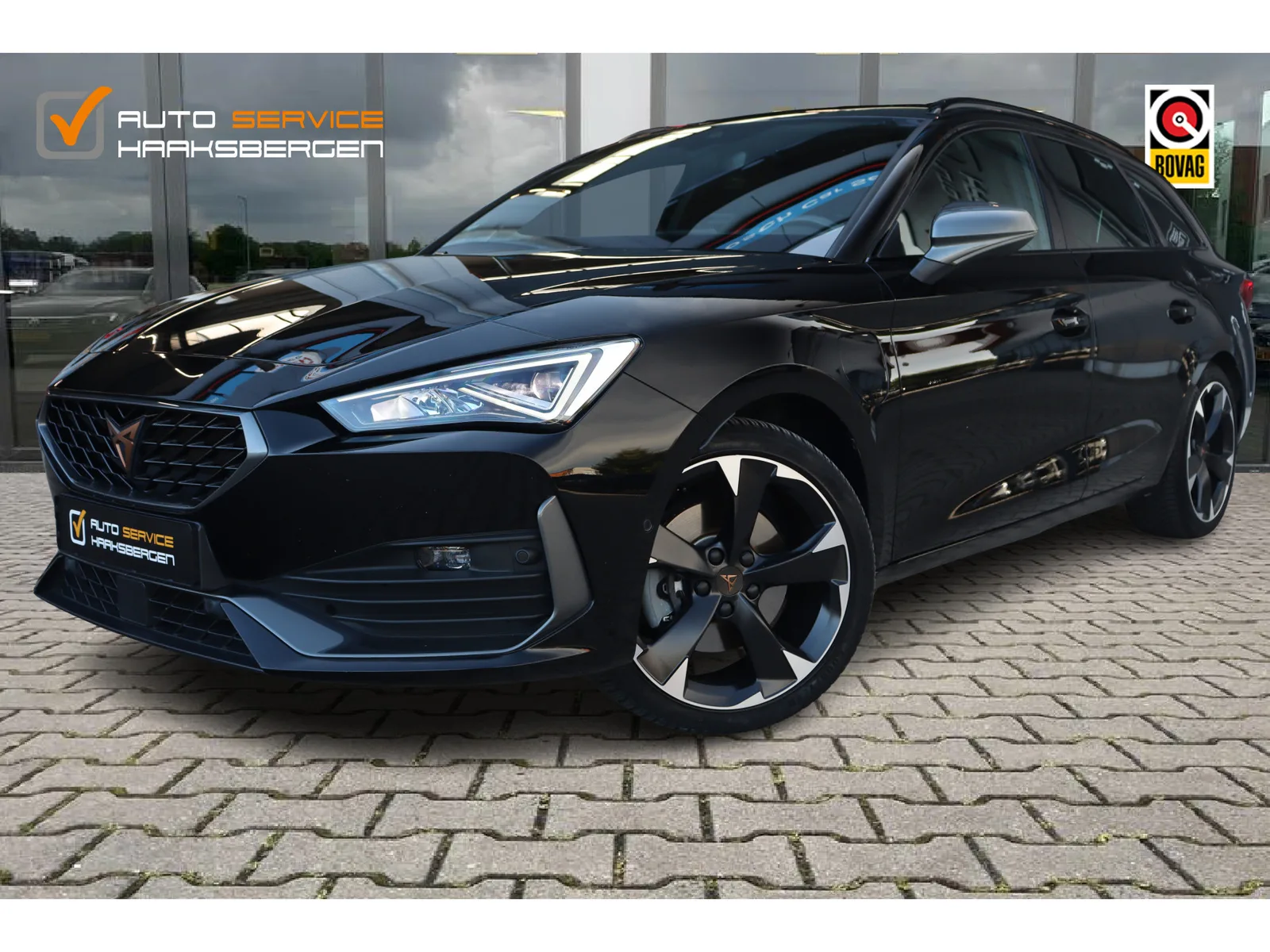 CUPRA Leon Sportstourer (2023) — foto 1