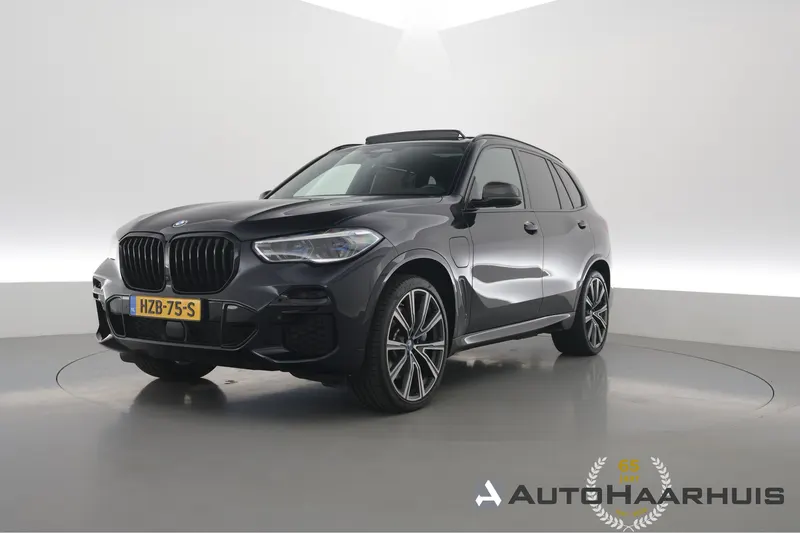 BMW X5 (2022)