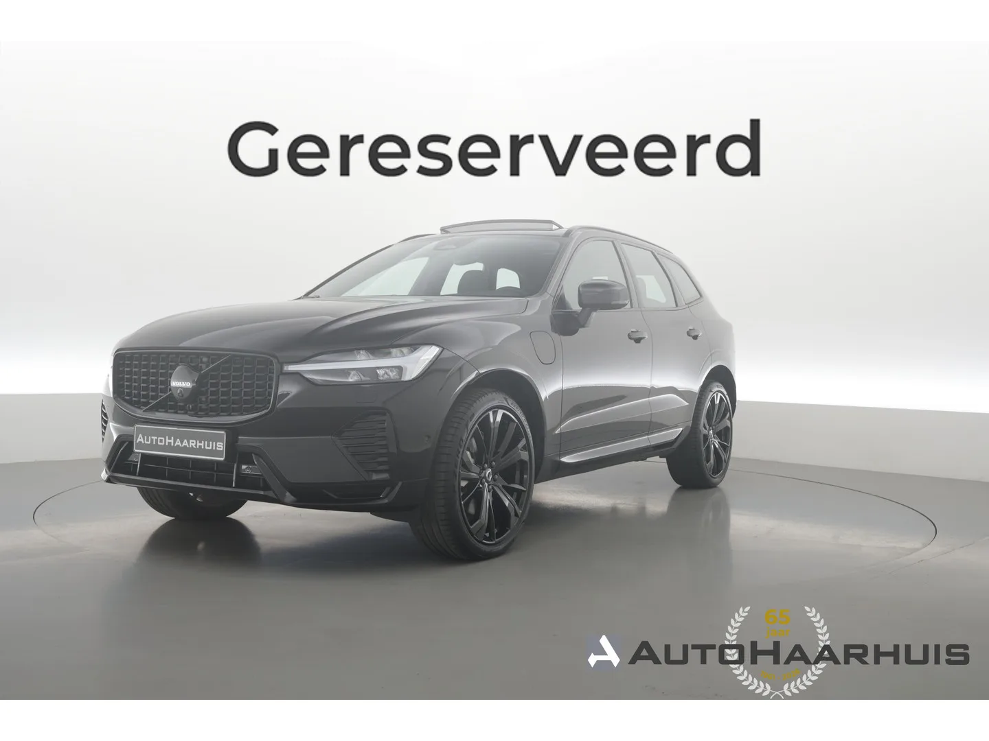 Volvo XC60 (2025) — foto 1