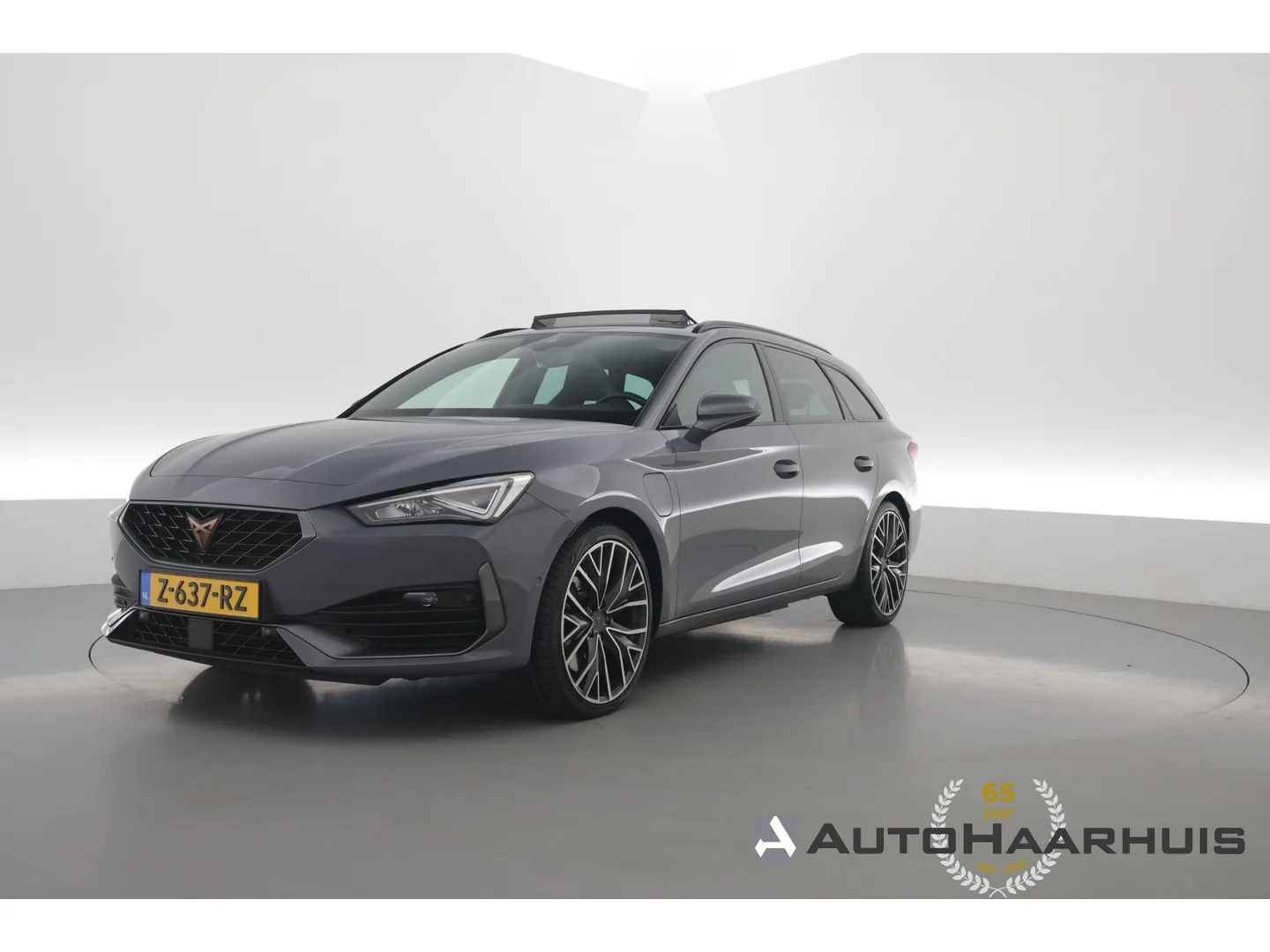 CUPRA Leon Sportstourer (2024) — foto 1