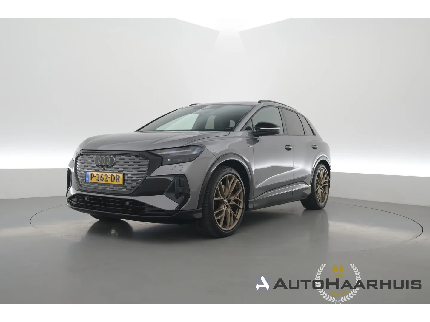 Audi Q4 e-tron (2021) — foto 1