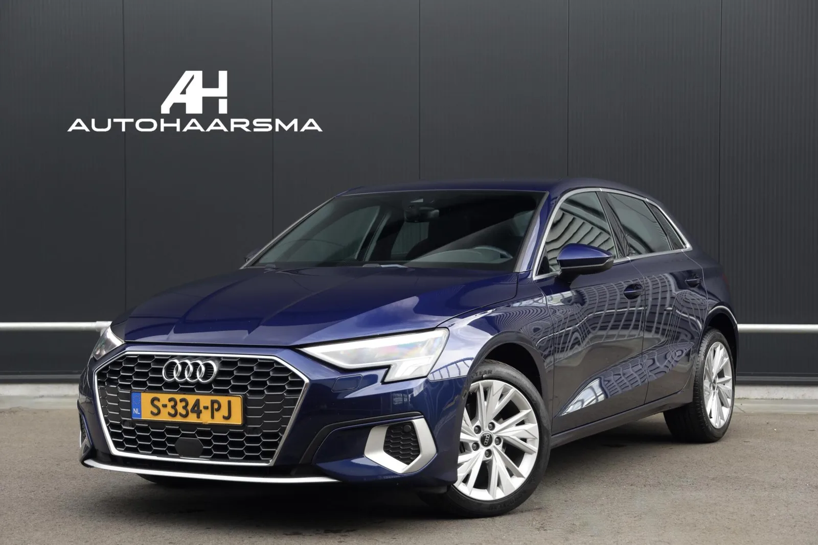 Audi A3 (2023) — foto 1