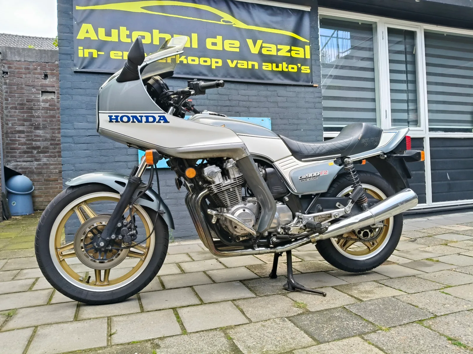 Honda CB 900 F bol d or" 82 zgan (1982) — foto 1