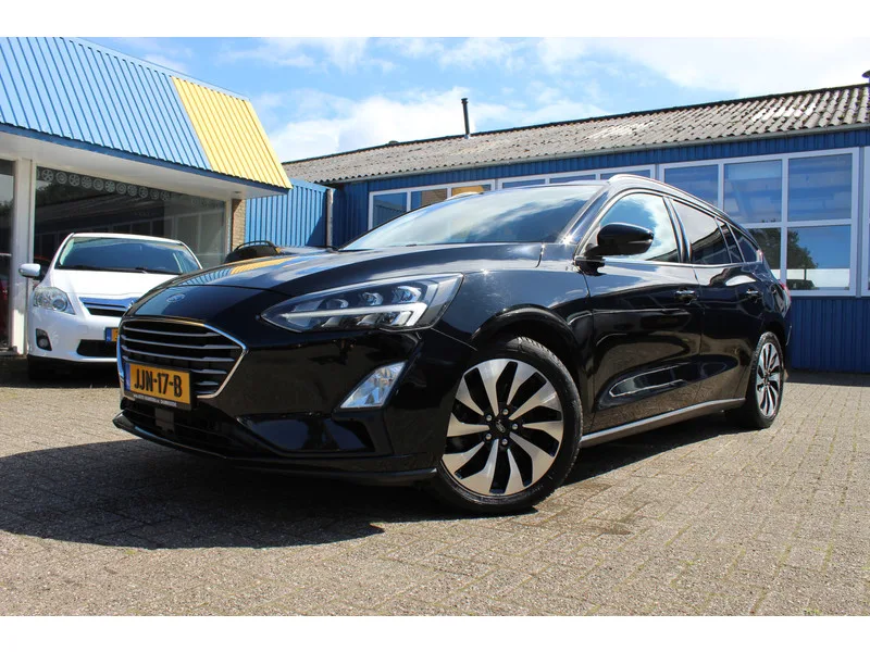 Ford Focus (2019) — foto 1
