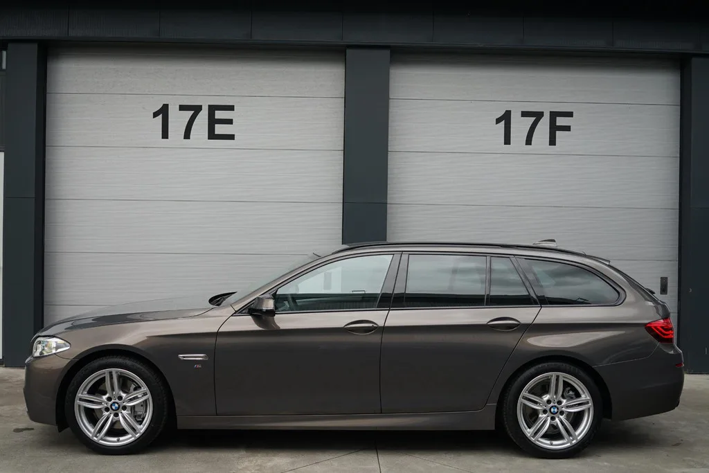BMW 5-Serie (2015) — foto 1