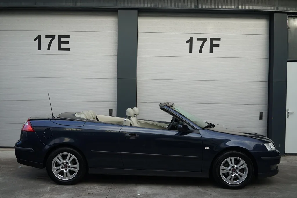 Saab 9-3 (2005) — foto 1