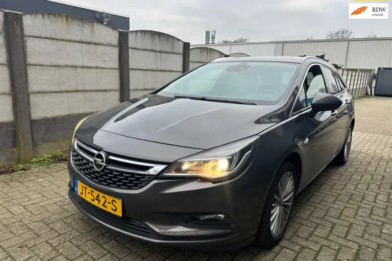 Opel Astra (2016)
