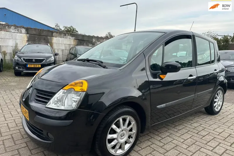 Renault Modus (2005)