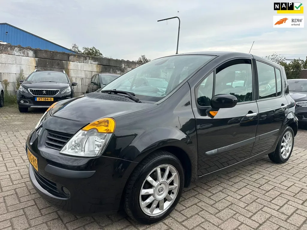Renault Modus (2005) — foto 1