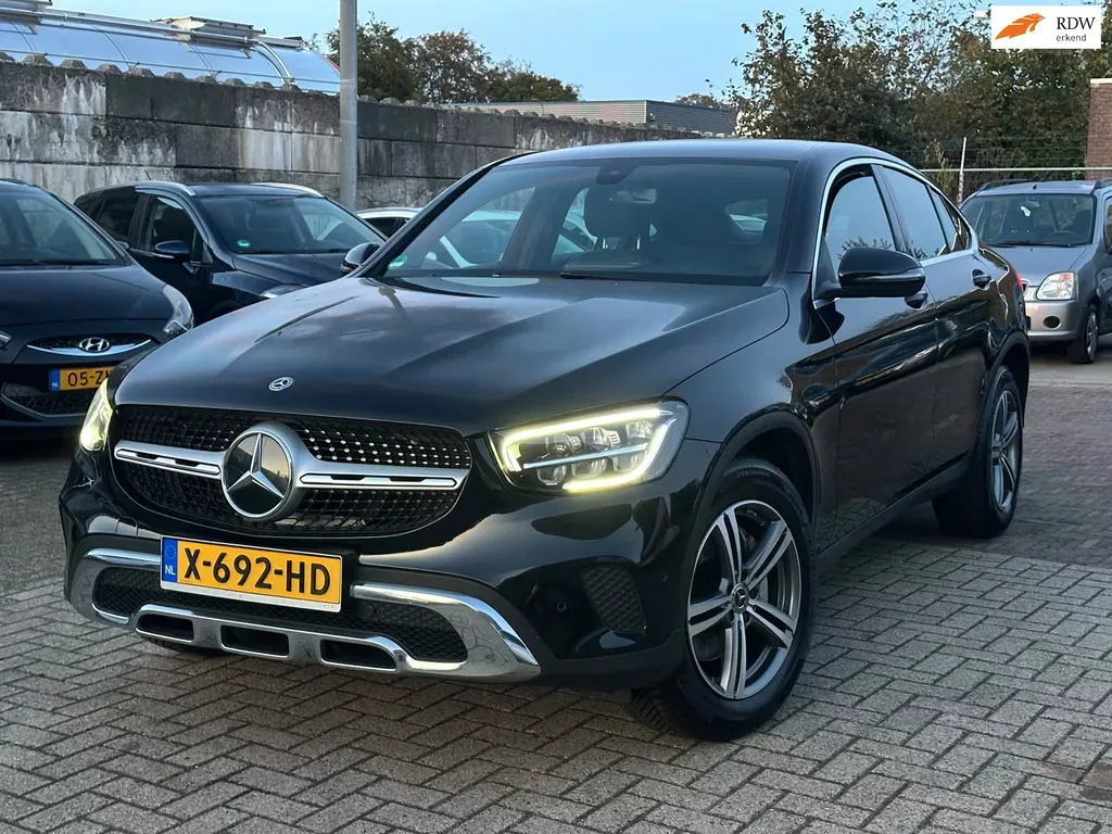 Mercedes-Benz GLC-Klasse Coupé (2019) — foto 1