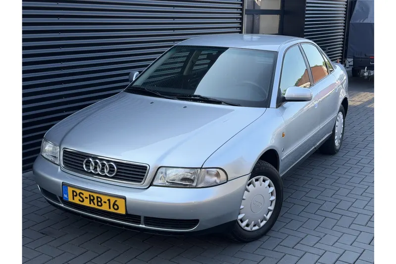Audi A4 (1996)