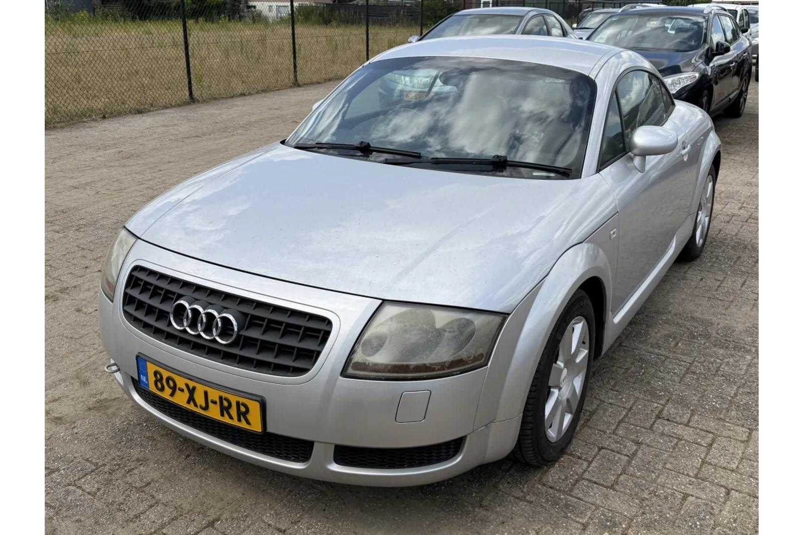 Audi TT (2004) — foto 1