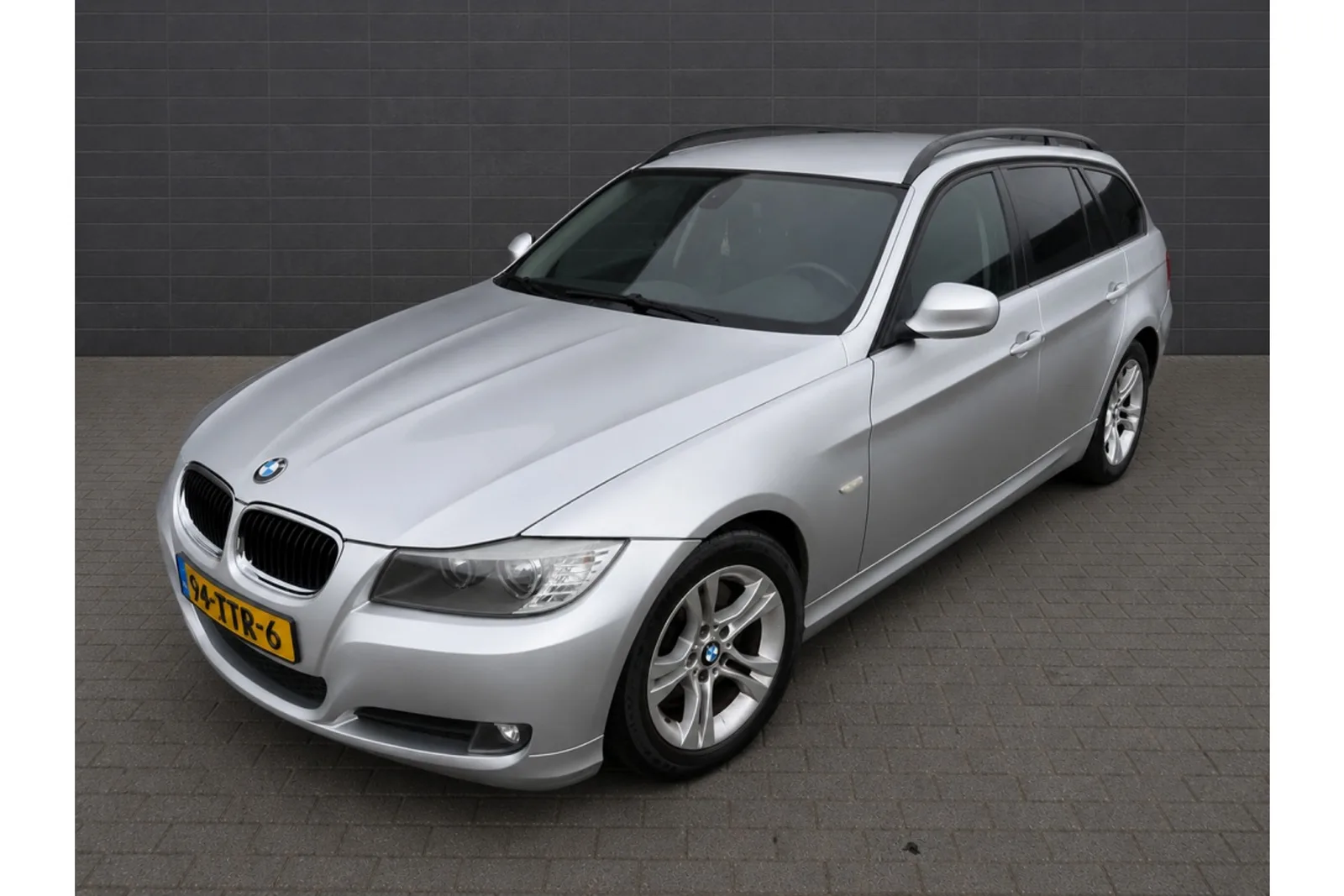 BMW 3-Serie (2009) — foto 1