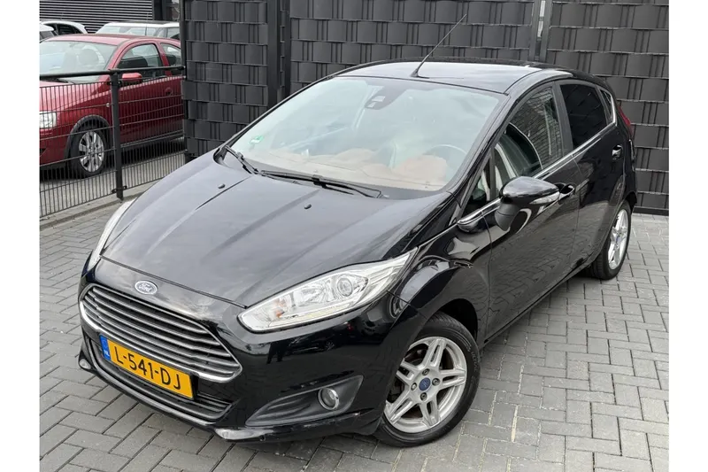 Ford Fiesta (2015)