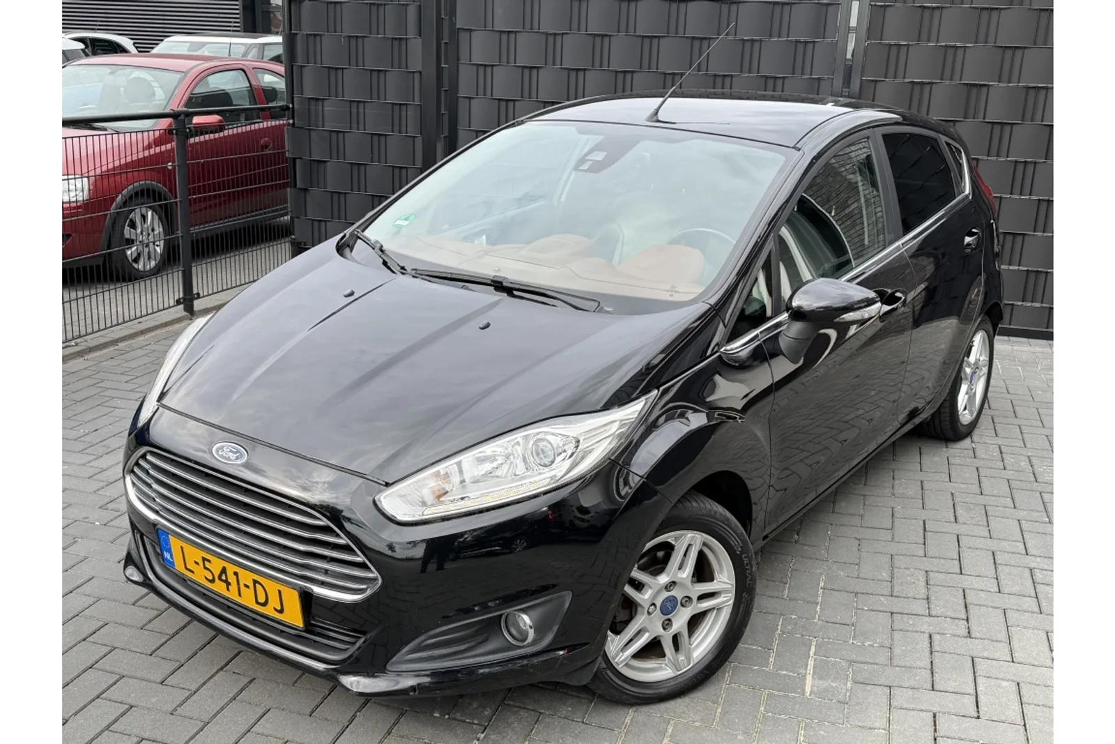 Ford Fiesta (2015) — foto 1