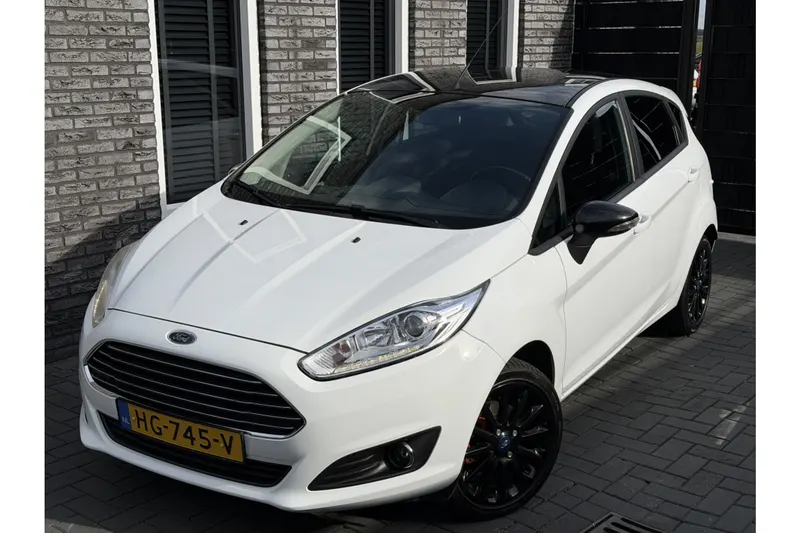 Ford Fiesta (2015)