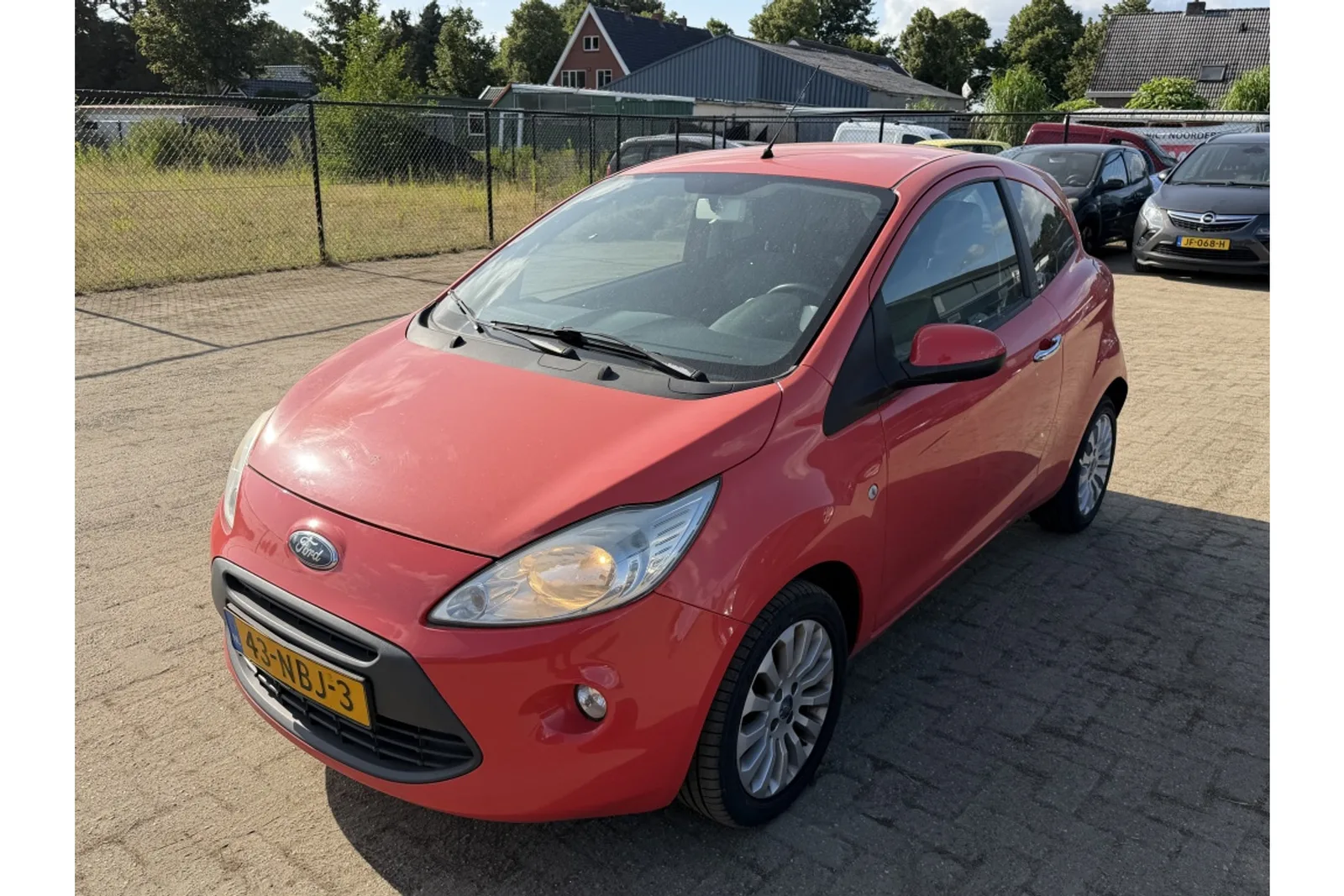 Ford Ka (2010) — foto 1