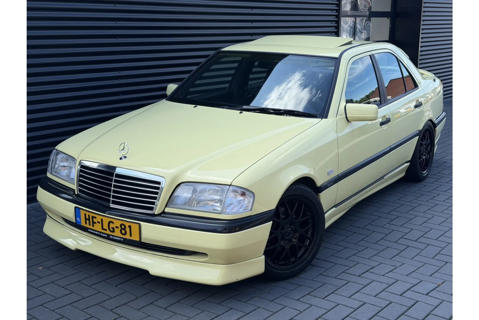 Mercedes-Benz C-Klasse (1993) — foto 1