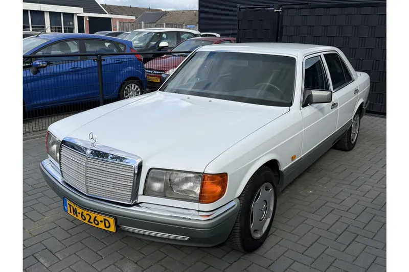 Mercedes-Benz S-Klasse (1988)