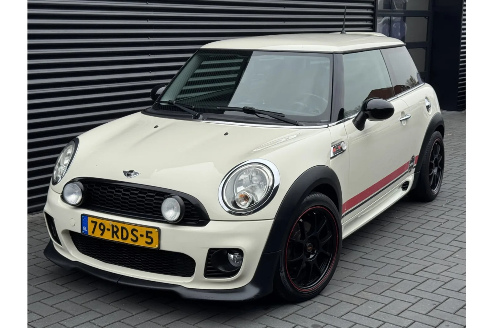 MINI Cooper (2011) — foto 1