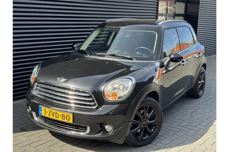 MINI Countryman (2011)