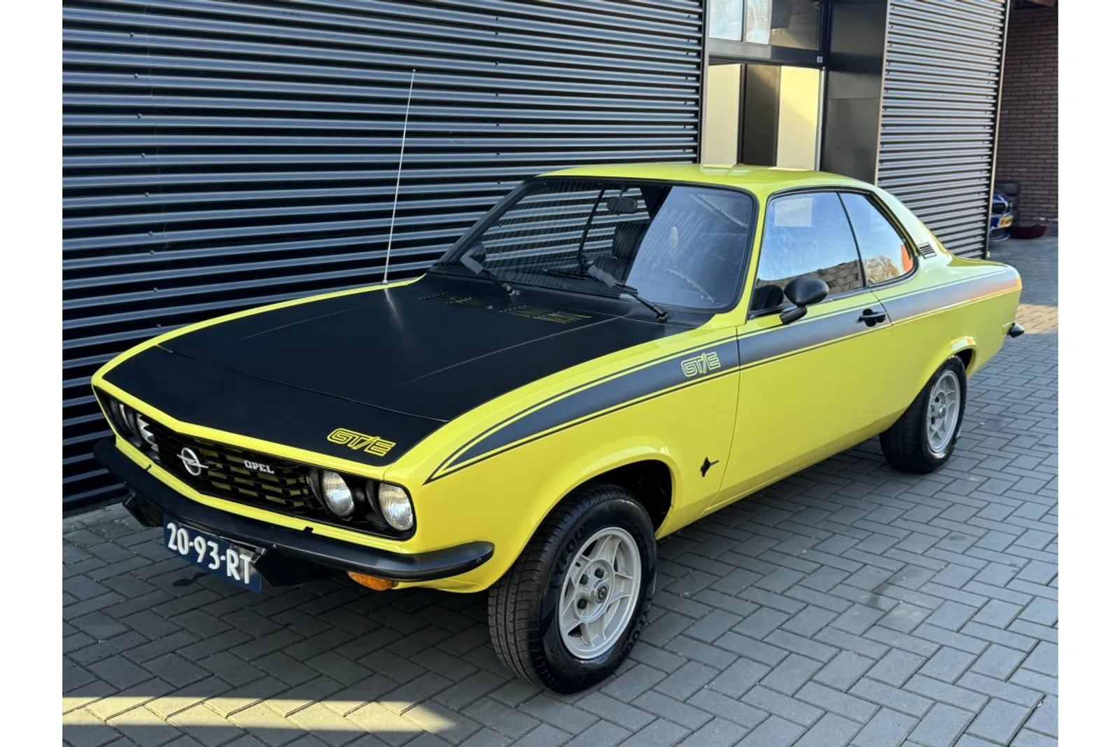 Opel Manta (1971) — foto 1