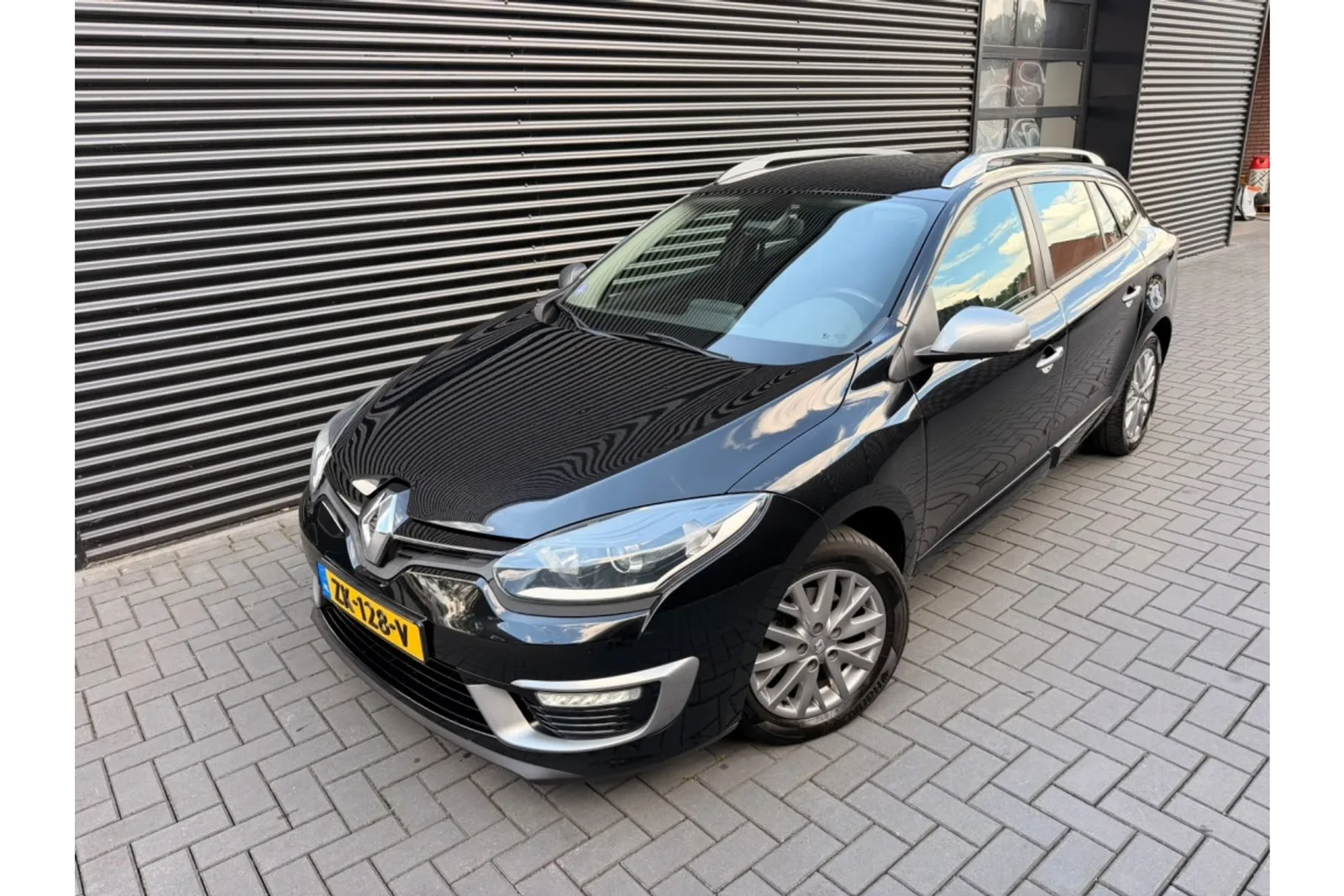 Renault Mégane (2014) — foto 1