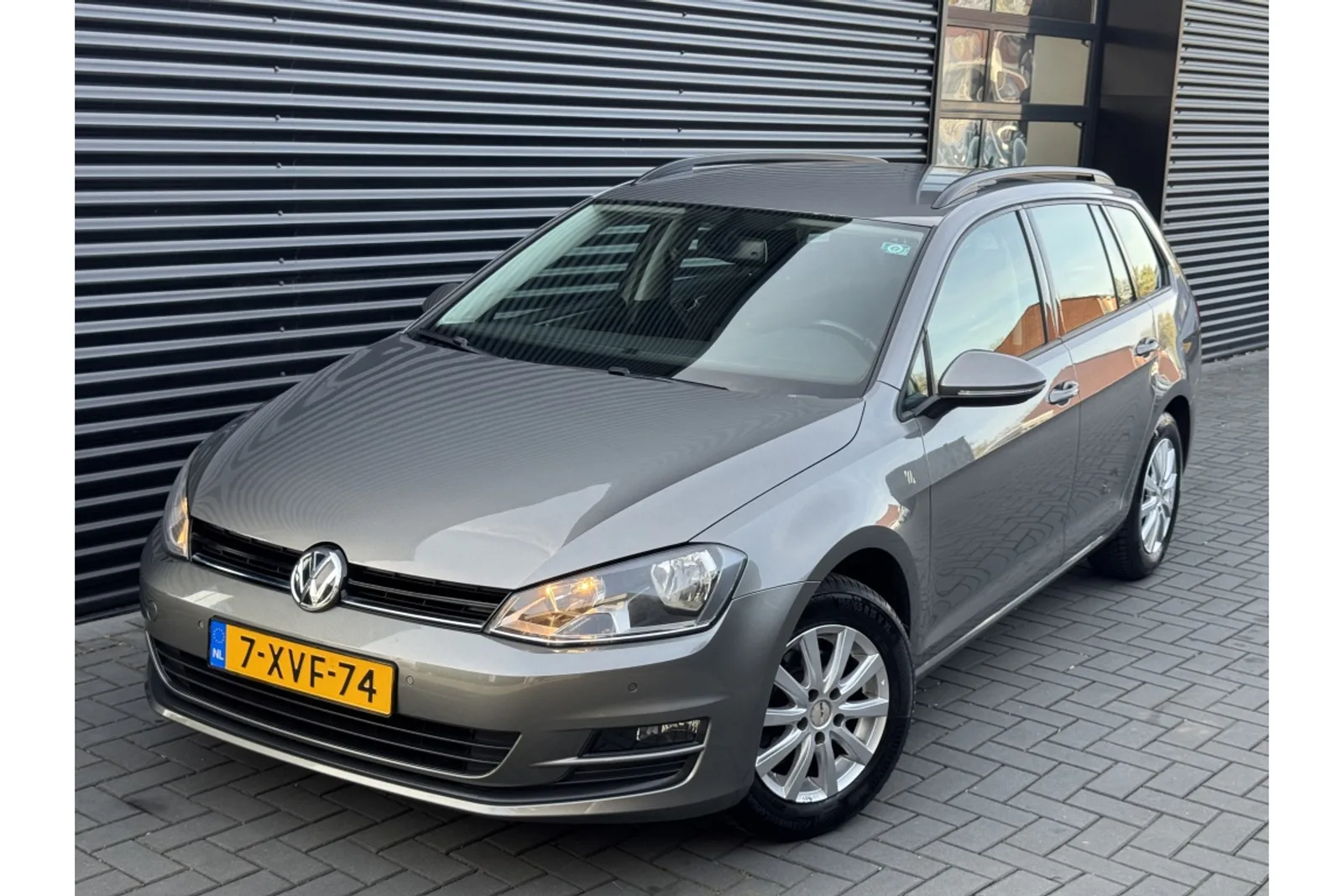 Volkswagen Golf (2014) — foto 1