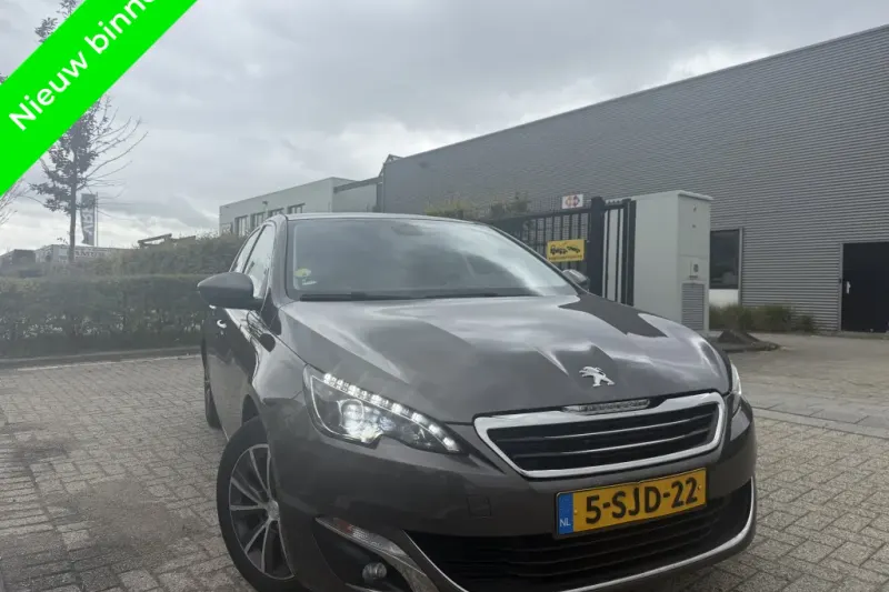 Peugeot 308 (2013)