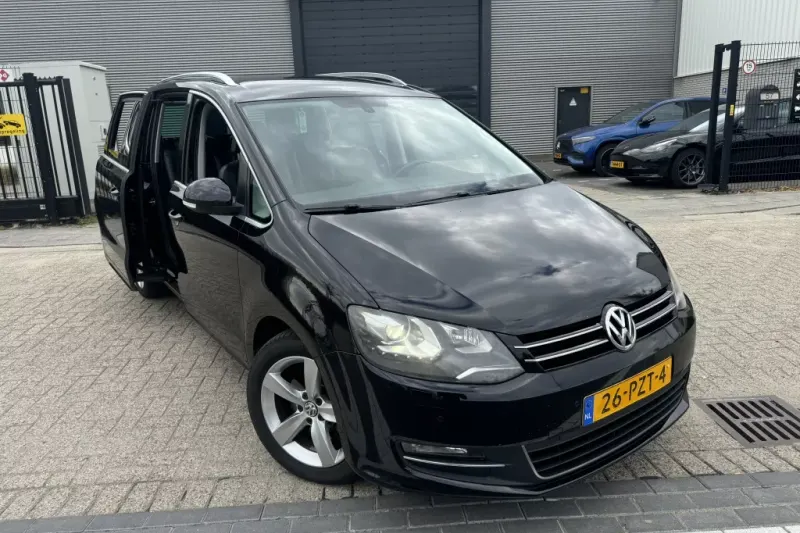 Volkswagen Sharan (2011)