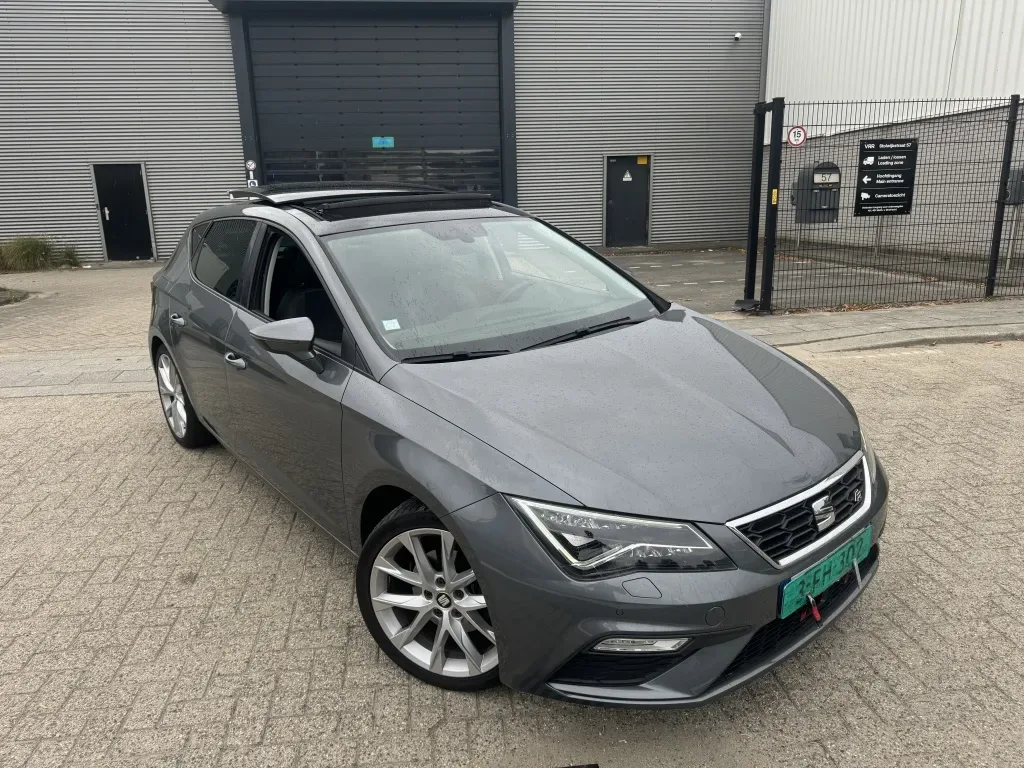 SEAT Leon (2017) — foto 1