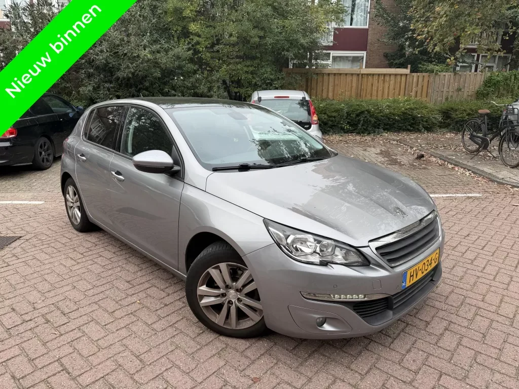 Peugeot 308 (2015) — foto 1