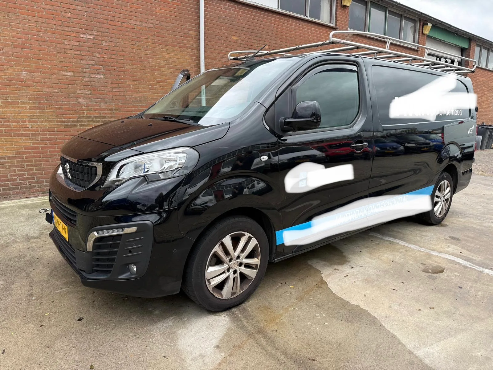 Peugeot Expert (2021) — foto 1