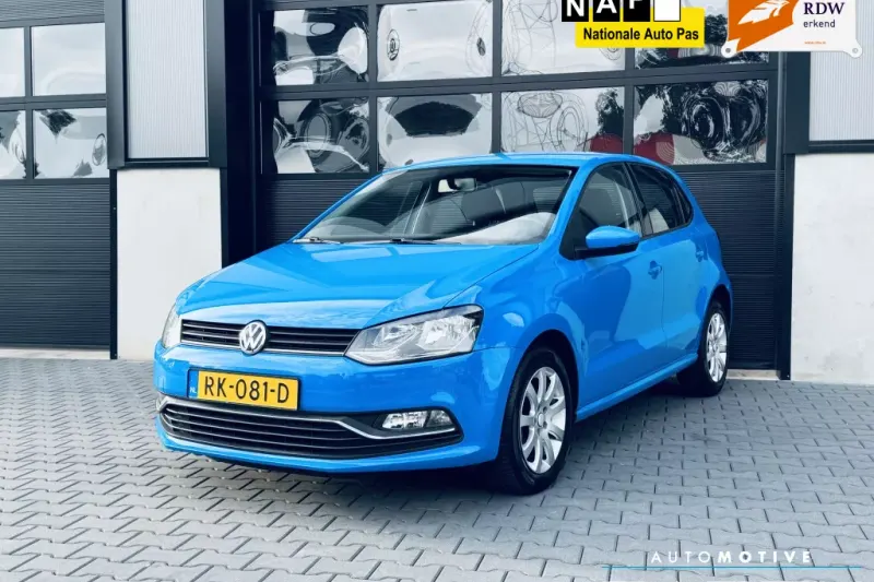 Volkswagen Polo (2015)