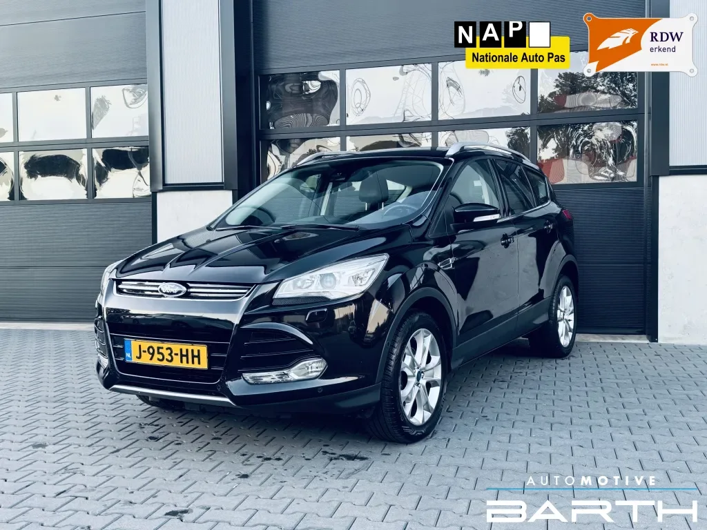 Ford Kuga (2014) — foto 1
