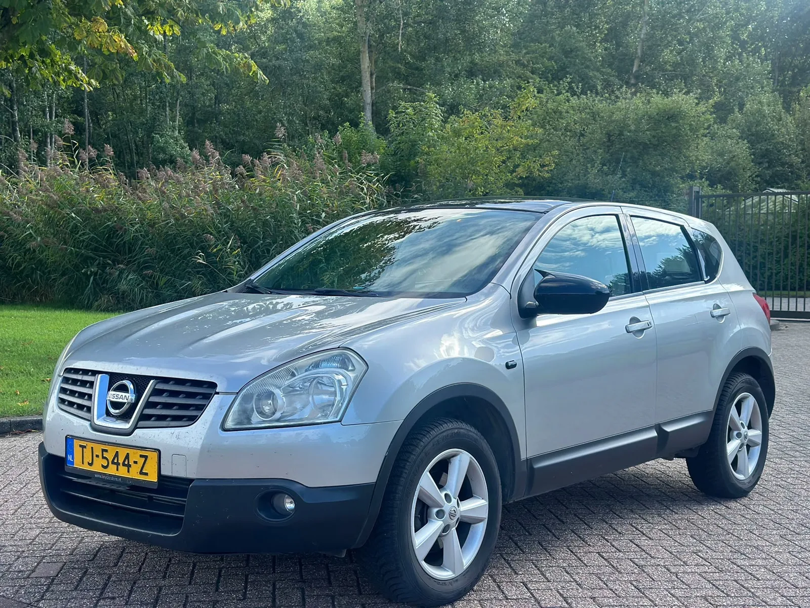 Nissan Qashqai (2008) — foto 1