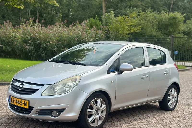 Opel Corsa (2009)