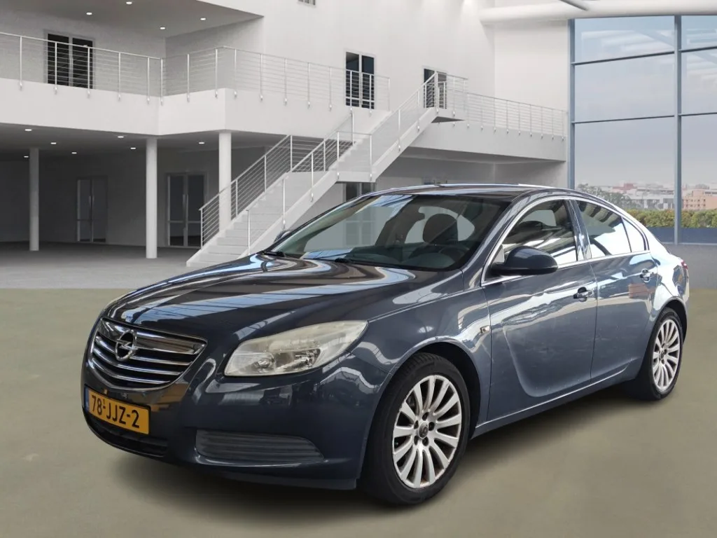 Opel Insignia (2009) — foto 1