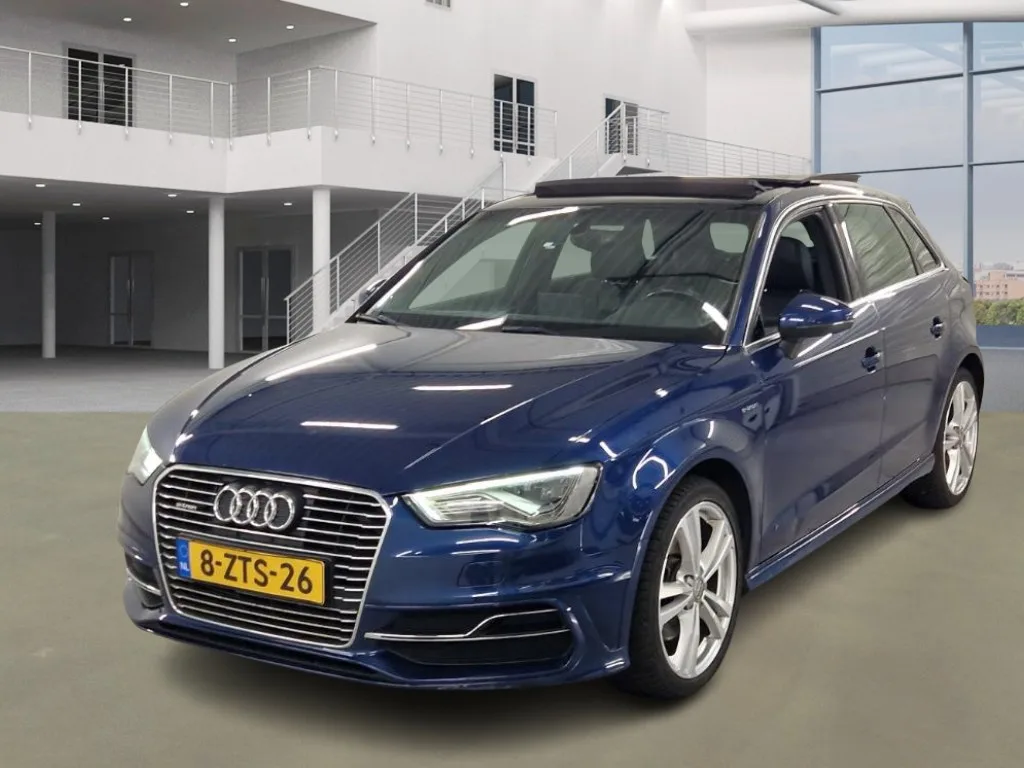 Audi A3 (2015) — foto 1