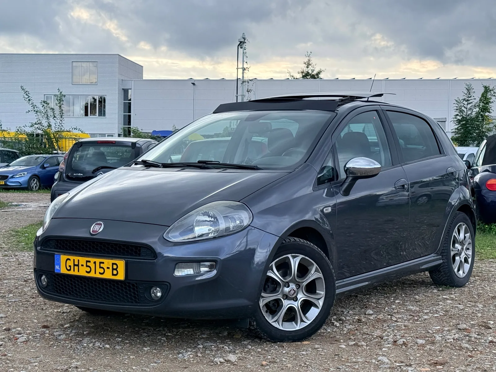 Fiat Punto (2015) — foto 1