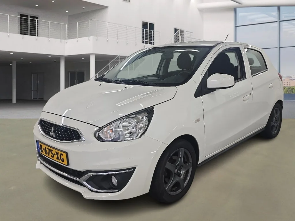 Mitsubishi Space Star (2020) — foto 1